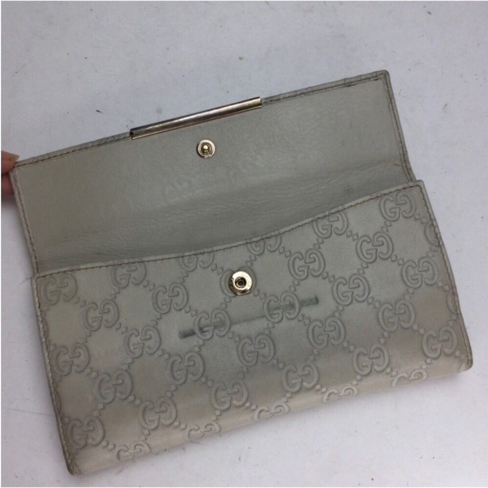 Gucci Guccisima Double G Embossed Gray Leather BiFold Flap Front Snap Wallet - Picture 7 of 13